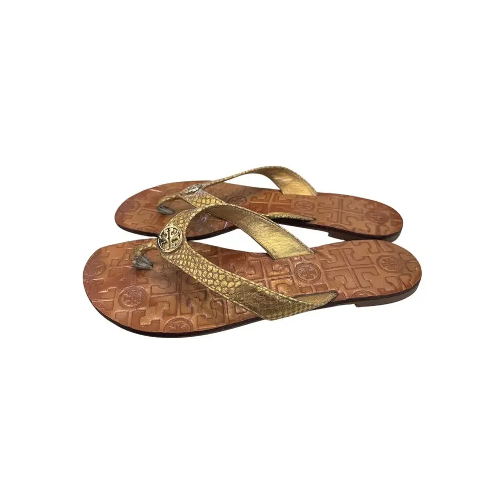 Tory Burch Thora 2 Metallic Tumbled Snake Print Gold Flip Flops 7